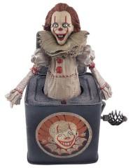 Diamond DC Gallery It Chapter 2 Pennywise In A Box 23cm