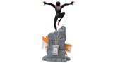 Figurina Joc Iron Studios Spider Man Into The Spider Verse Miles Morales Scale 1 10