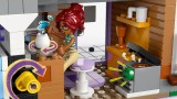 Lego Friends Heartlake City Apartments And Stores (42670)