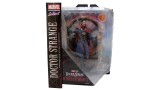 Figurina Statueta Diamond Marvel Deluxe Collectors Doctor Strange In The Multiverse Of Madness Doctor Strange 18cm