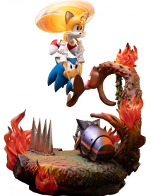 First4figures Sonic The Hedgehog Sonic & Tails Resin 