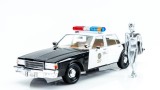  Greenlight Collectibles 1/18 Artisan Collection Terminator 2 (1991) 1987 Cheverolet Caprice With Android