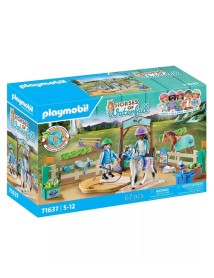 Playmobil Modern Riding School (71637) 