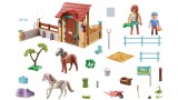  Playmobil Riding Stable (71494)