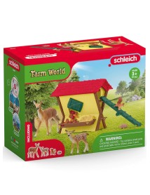 Schleich Farm World Feeding The Forest Animals (42658) 