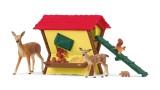 Animalut Schleich Farm World Feeding The Forest Animals (42658)