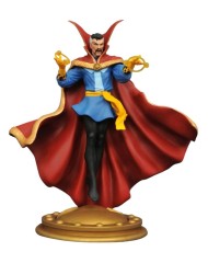 Diamond Marvel Gallery Dr Strange Pvc