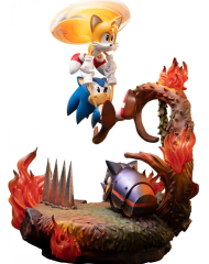 First4figures Sonic The Hedgehog Sonic & Tails Resin