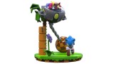 Figurina Statueta Numskull Sonic 30th Anniversary Sonic Vs Dr Eggman Diorama 24cm