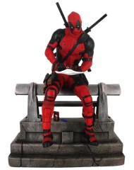 Diamond Select Toys Marvel Premier Collection Deadpool Apr202656