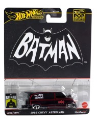 Hot Wheels Premium(r) Pop Culture Batman 1985 Chevy Astro Van (hvj48)