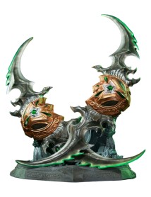 World Of Warcraft 20th Anniversary Warglaives Of Azzinoth Collector's Edition Replica 22cm 