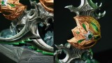 Figurina Joc World Of Warcraft 20th Anniversary Warglaives Of Azzinoth Collector's Edition Replica 22cm